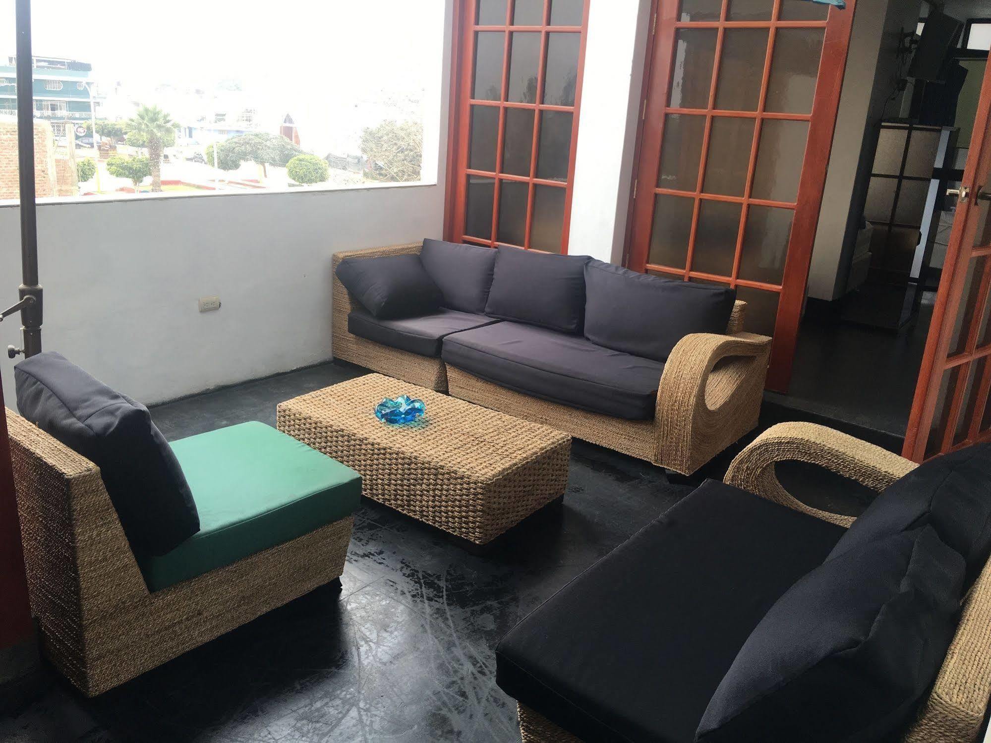 Ica Adventures Bed and Breakfast Esterno foto